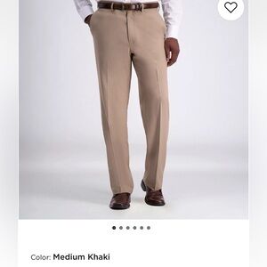 Like New! Haggar Men's Classic Khaki Dress Pants-Size 34x32